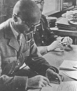 法国向德国投降图片集(二)