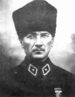 土耳其涅纽村战役,国民军击溃希腊军队的进攻(歷史上的今天。中国)