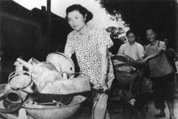 中共中央提出“全国大跃进”的口号